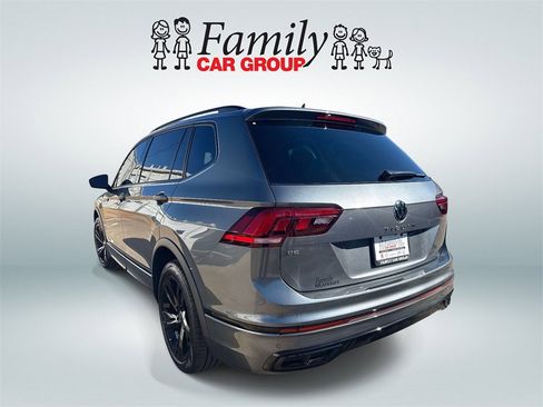 Used 2024 Volkswagen Tiguan SE R-Line image 4
