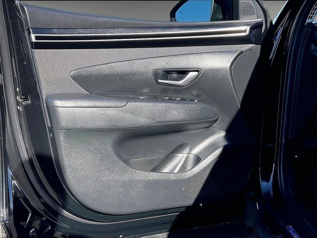 Used 2024 Hyundai Tucson SEL w/ Convenience Package AWD/4WD image 9