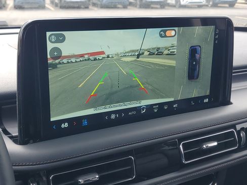 New 2026 Lincoln Aviator AWD image 20