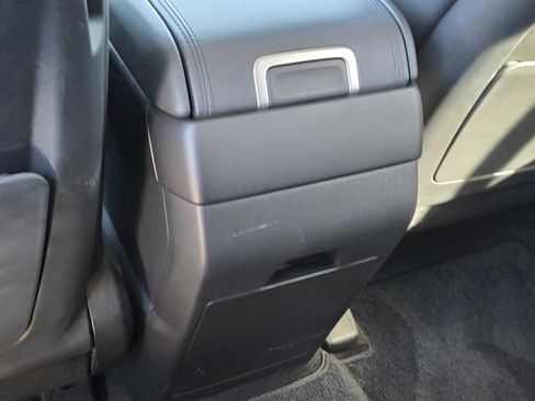 Used 2024 Hyundai Santa Fe Limited image 23