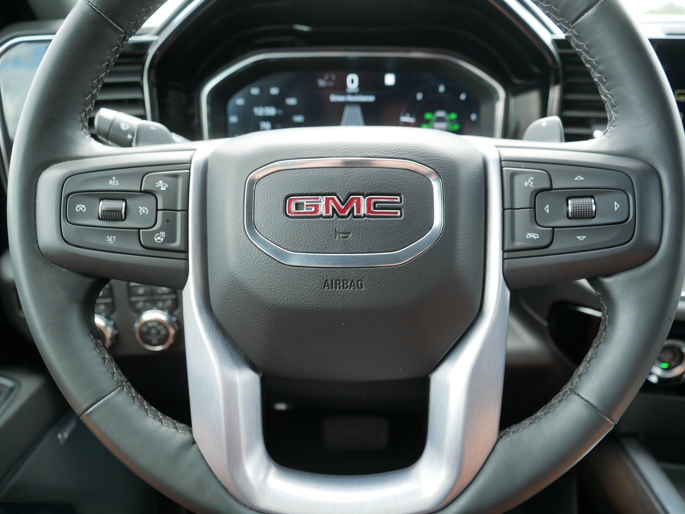 Used 2023 GMC Sierra 1500 SLT w/ SLT Premium Package AWD/4WD image 25