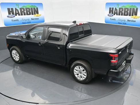 Used 2022 Nissan Frontier SV w/ Technology Package image 23