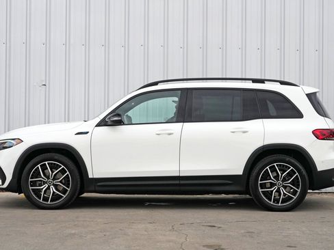 Used 2022 Mercedes-Benz EQB 350 4MATIC image 8