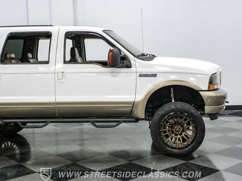 Used 2004 Ford Excursion Eddie Bauer AWD/4WD image 30