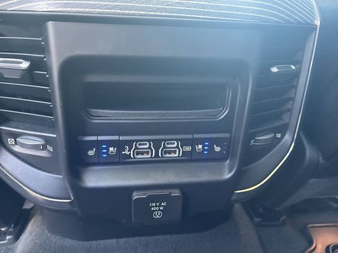 Used 2020 RAM 1500 Limited AWD/4WD image 36