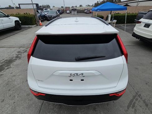 Used 2023 Kia Niro Wind FWD image 4