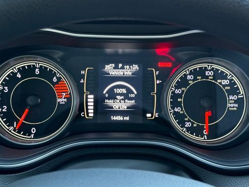 Used 2020 Jeep Cherokee Latitude image 33