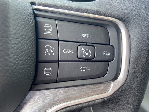 New 2025 Jeep Wagoneer Series II image 16