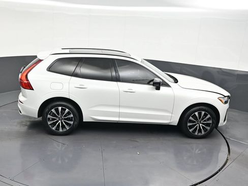 Certified 2024 Volvo XC60 B5 Core w/ Protection Package Premier AWD/4WD image 21