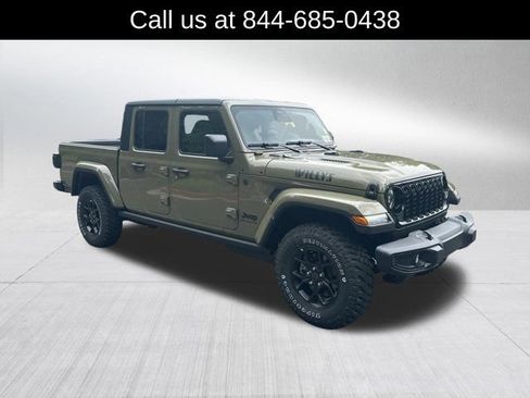 New 2026 Jeep Gladiator Sport AWD/4WD image 3