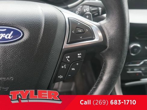 Used 2018 Ford Edge SEL w/ Equipment Group 201A AWD/4WD image 27