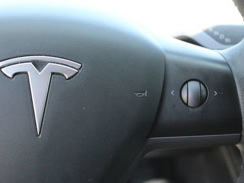 Used 2023 Tesla Model 3 Standard Range RWD image 17