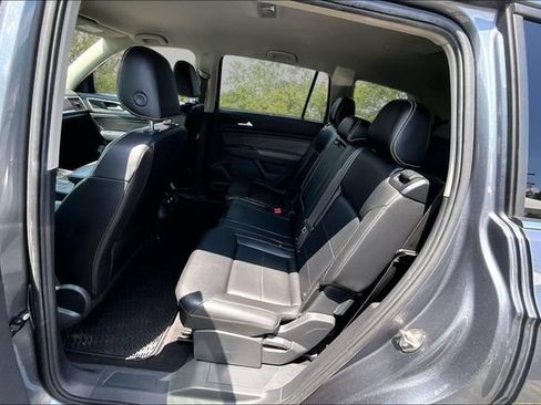 Used 2021 Volkswagen Atlas SE FWD image 23