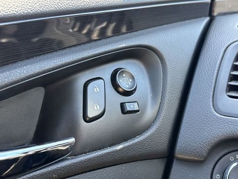 Used 2016 Buick Regal FWD image 20
