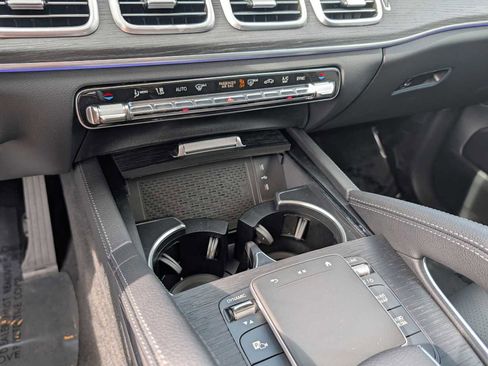 New 2026 Mercedes-Benz GLS 450 4MATIC image 13