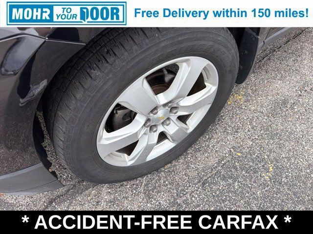 Used 2017 Chevrolet Traverse LT w/ Style and Technology Package FWD image 11