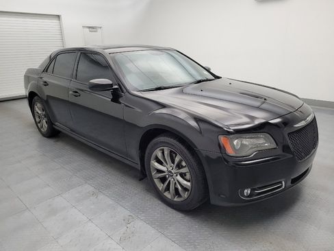 Used 2014 Chrysler 300 S w/ Luxury Group AWD/4WD image 11