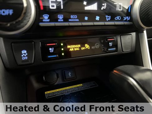 Used 2020 Toyota RAV4 Limited image 48