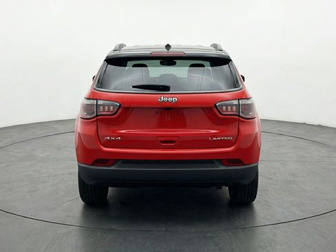 Used 2025 Jeep Compass Limited AWD/4WD image 7