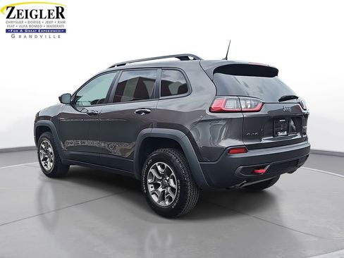 Certified 2022 Jeep Cherokee Trailhawk w/ Sound & Nav Group AWD/4WD image 7