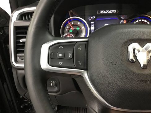 Used 2023 RAM 2500 Big Horn w/ Level B Equipment Group AWD/4WD image 17