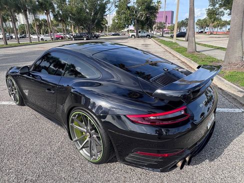 Used 2018 Porsche 911 Turbo S AWD/4WD image 18