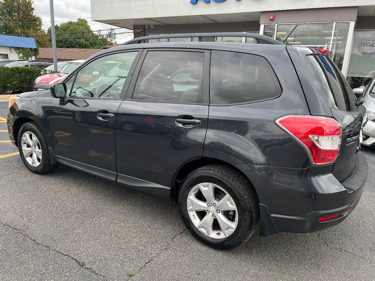 Used 2014 Subaru Forester 2.5i Premium w/ All-Weather Package AWD/4WD image 13