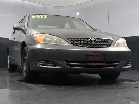 Used 2004 Toyota Camry LE FWD image 20