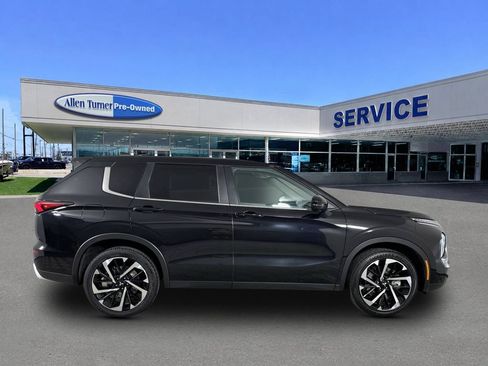 Used 2024 Mitsubishi Outlander SE FWD image 9