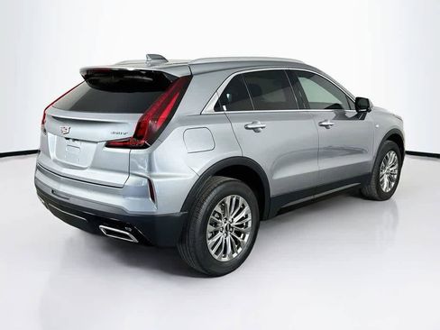 Used 2025 Cadillac XT4 Premium Luxury FWD image 25