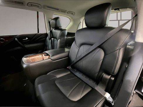 Used 2017 INFINITI QX80 4WD w/ Deluxe Technology Package image 24
