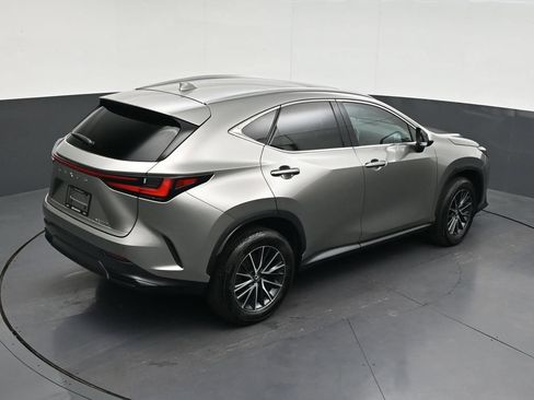 Used 2024 Lexus NX 250 FWD image 19