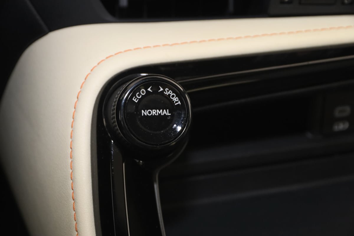 Used 2024 Lexus NX 350 AWD w/ Cold Area Package image 28