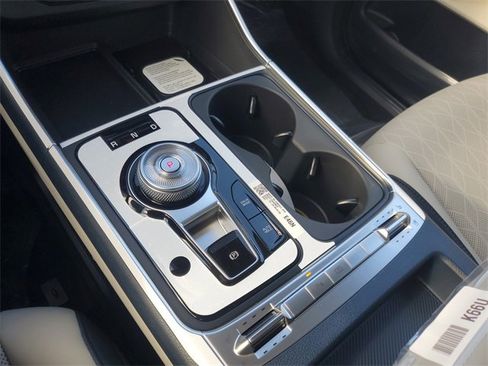 New 2026 Kia Carnival SX image 28