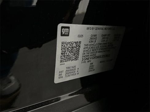 New 2025 Chevrolet Traverse LT w/ Sun and Wheel Package image 34