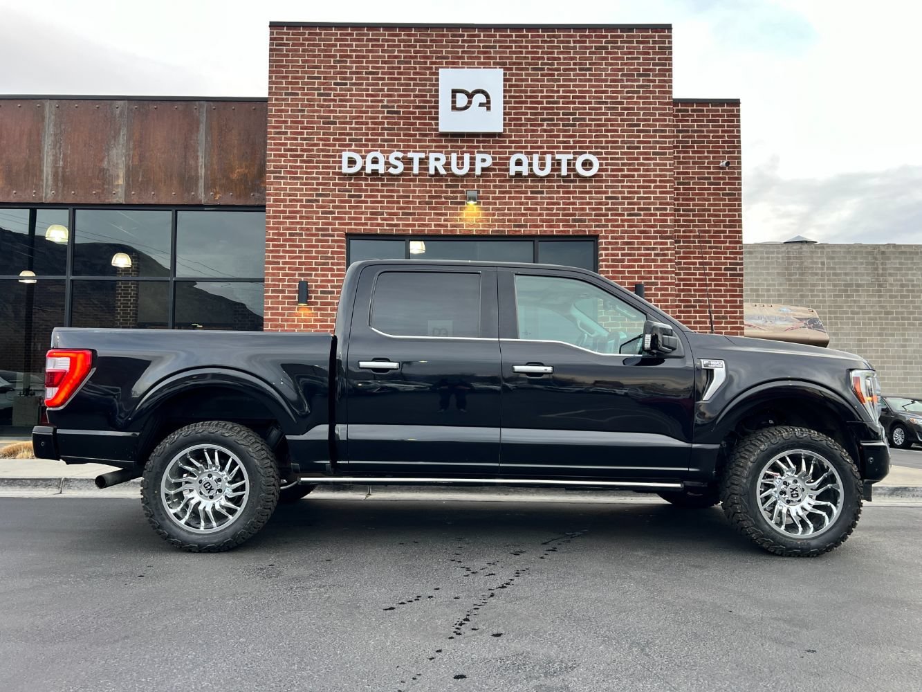 Used 2021 Ford F150 Limited AWD/4WD image 7