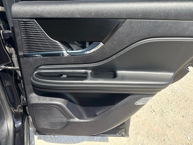 Used 2022 Lincoln Corsair FWD w/ Equipment Group 101A image 22