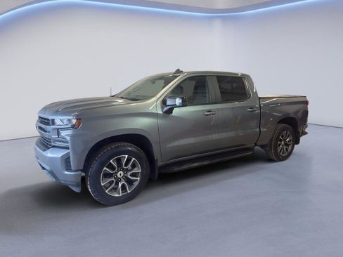 Used 2019 Chevrolet Silverado 1500 RST image 3