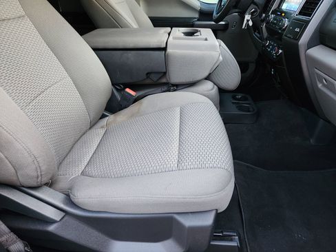 Used 2022 Ford F250 XLT w/ FX4 Off-Road Package image 17