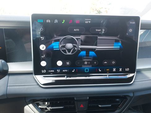 New 2026 Volkswagen Tiguan SE R-Line image 28