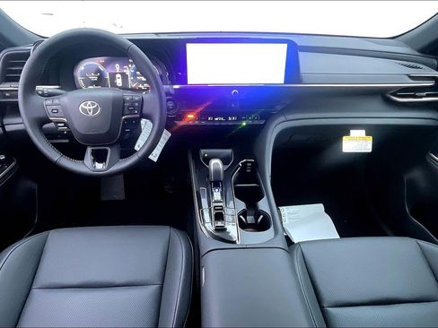 New 2026 Toyota Crown XLE image 6