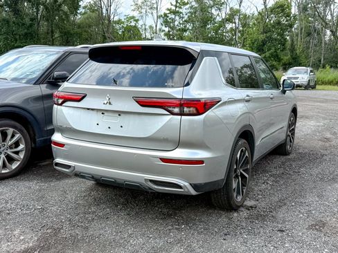 Used 2022 Mitsubishi Outlander SE AWD/4WD image 6