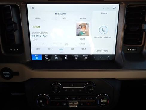 Used 2025 Ford Bronco Big Bend image 28