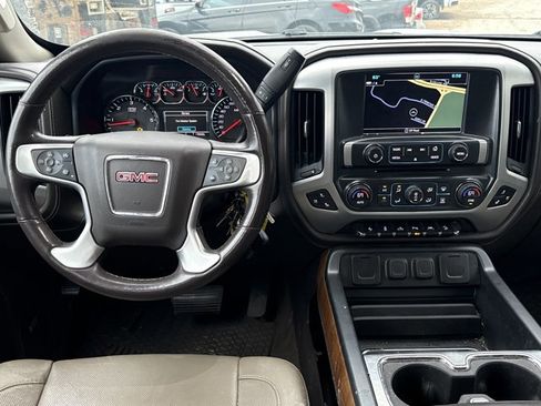 Used 2017 GMC Sierra 1500 SLT AWD/4WD image 4