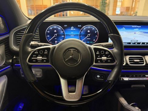 Used 2022 Mercedes-Benz Maybach GLS 600 4MATIC image 22