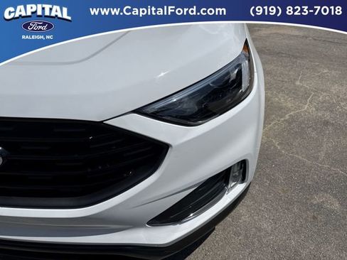 Certified 2023 Ford Edge SEL w/ Sport Appearance Package image 11