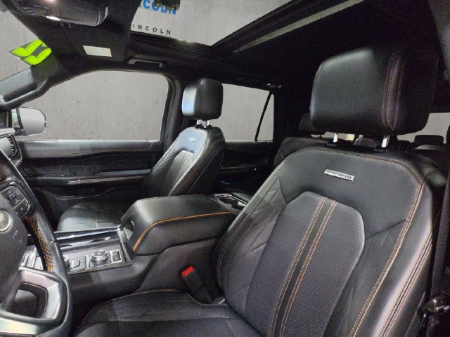 Certified 2022 Ford Expedition Max Platinum AWD/4WD image 12