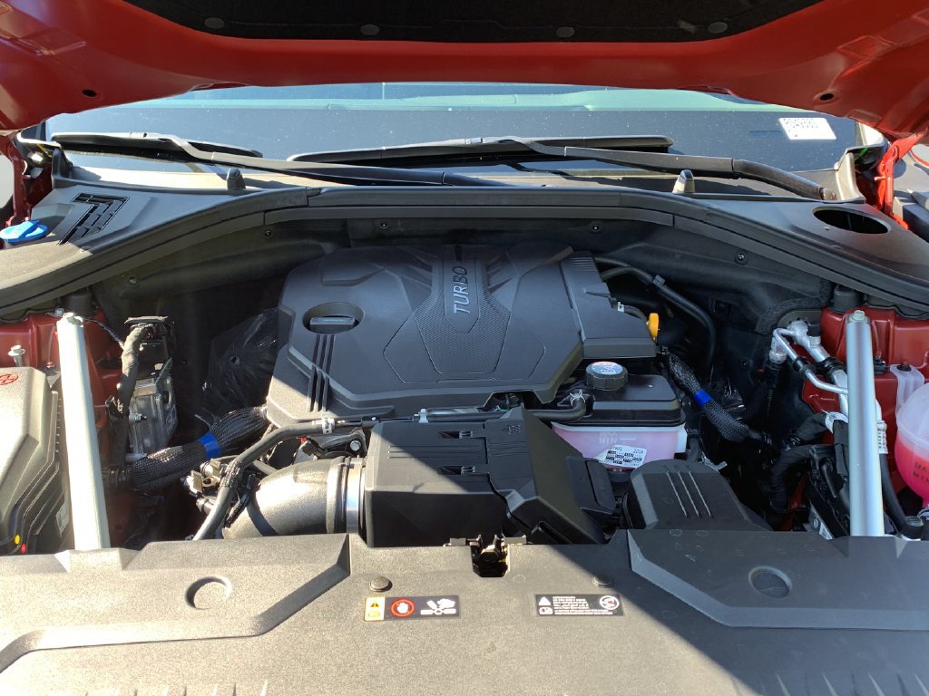 Certified 2026 Genesis GV70 2.5T AWD/4WD image 9