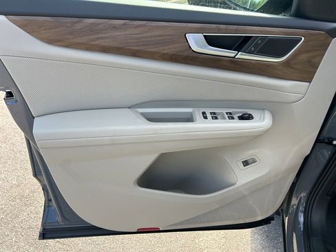 New 2026 Volkswagen Atlas SE FWD image 17