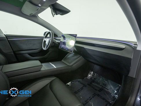 Used 2025 Tesla Model 3 Long Range AWD/4WD image 36